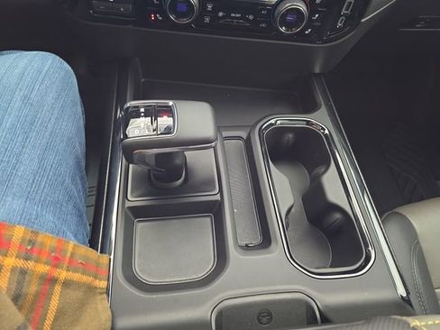 Certified 2023 Chevrolet Silverado 1500 ZR2 w/ ZR2 Bison Edition image 22