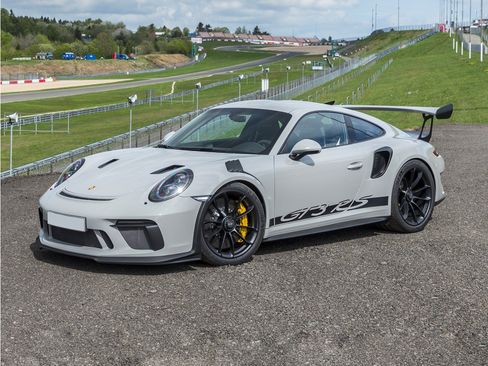 Used 2019 Porsche 911 GT3 RS RWD image 1