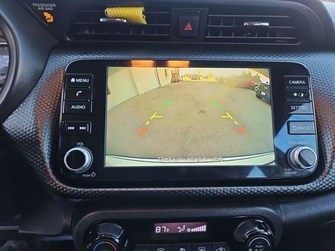 Used 2021 Nissan Kicks SV image 20