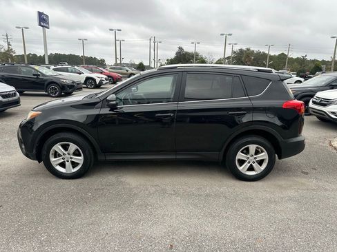 Used 2014 Toyota RAV4 XLE image 11