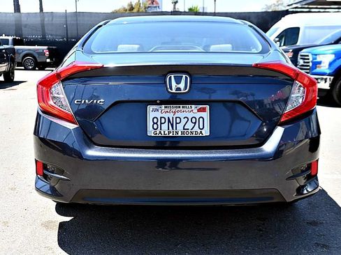 Used 2018 Honda Civic LX image 6