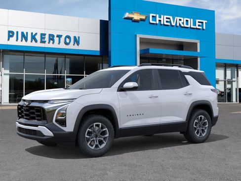 New 2026 Chevrolet Equinox ACTIV AWD/4WD image 3