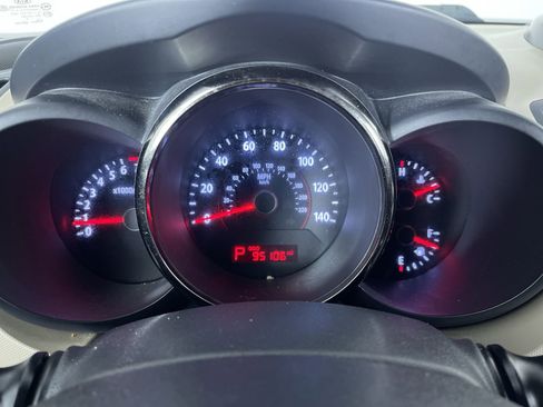 Used 2010 Kia Soul ! image 17