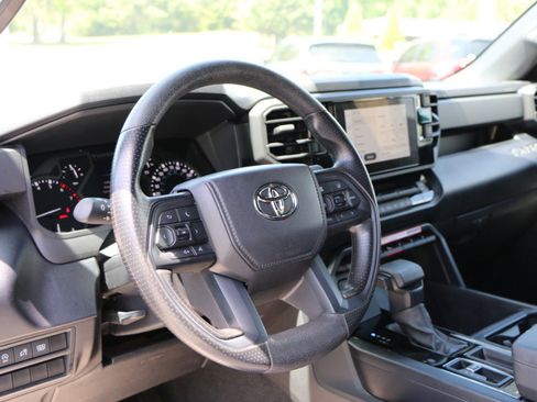 Used 2025 Toyota Tundra SR w/ SR Tow Package AWD/4WD image 15