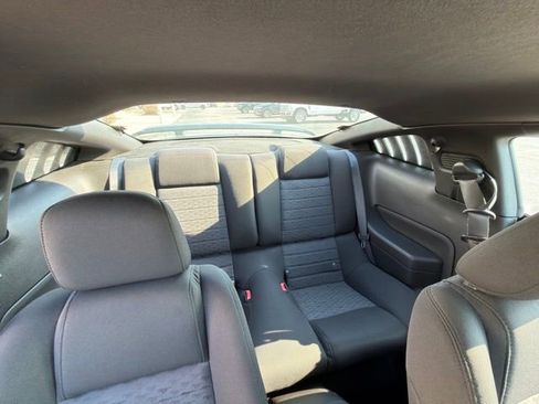 Used 2009 Ford Mustang GT RWD image 19