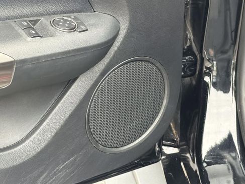 Used 2020 Ford Mustang Shelby GT500 w/ Technology Package image 22