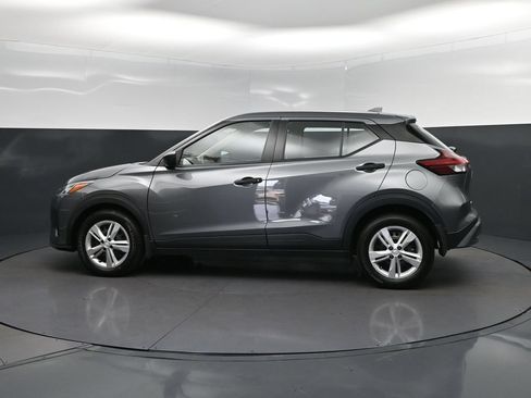 Used 2024 Nissan Kicks S FWD image 4