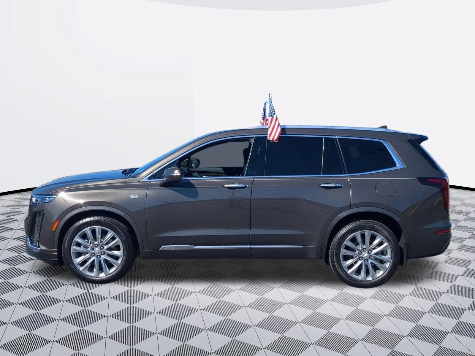 Certified 2020 Cadillac XT6 Premium Luxury AWD/4WD image 4