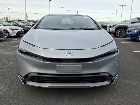 New 2026 Toyota Prius XLE image 2