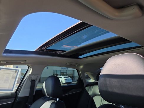 Used 2022 Kia K5 EX w/ EX Premium Package image 16