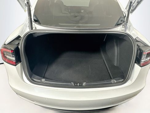 Used 2021 Tesla Model 3 Standard Range Plus RWD image 26