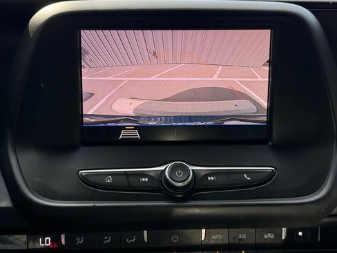 Used 2020 Chevrolet Camaro LT image 12