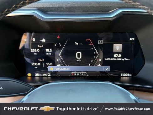 Certified 2025 GMC Canyon AT4 w/ LPO, Off Road Lift Package image 17