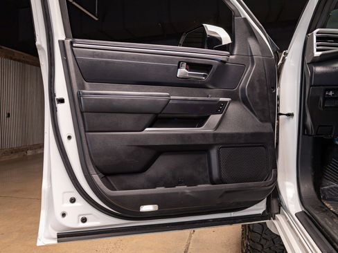 Used 2022 Toyota Tundra Platinum image 29