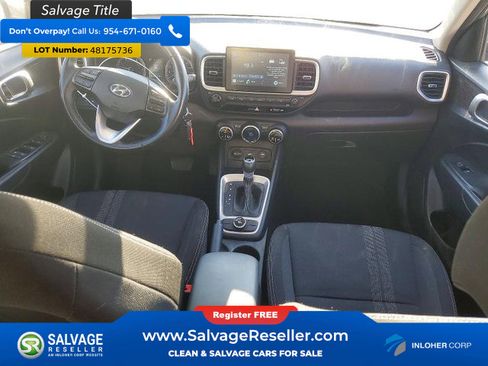 Used 2020 Hyundai Venue SEL w/ Convenience Package image 11