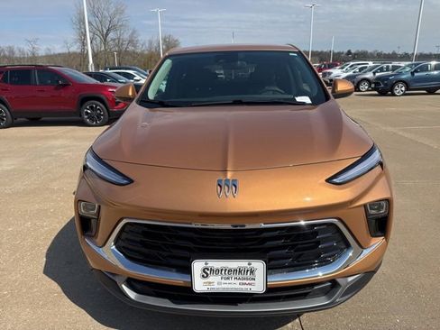 New 2026 Buick Encore GX Preferred AWD/4WD image 8