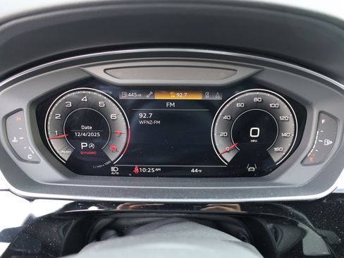 Used 2021 Audi A8 L 4.0T w/ Executive Plus Package image 19