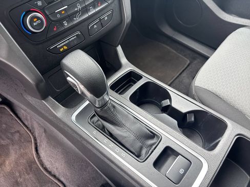 Used 2019 Ford Escape SE FWD image 27