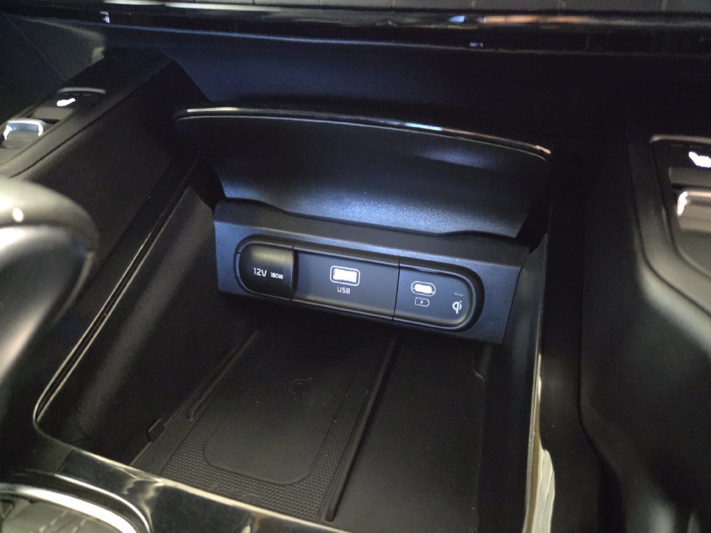 Used 2025 Kia Telluride S FWD image 21