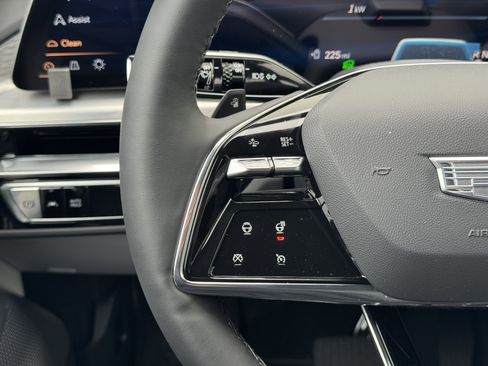 New 2025 Cadillac Lyriq Sport image 16