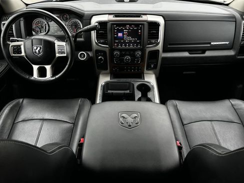 Used 2018 RAM 3500 Laramie w/ Convenience Group AWD/4WD image 12