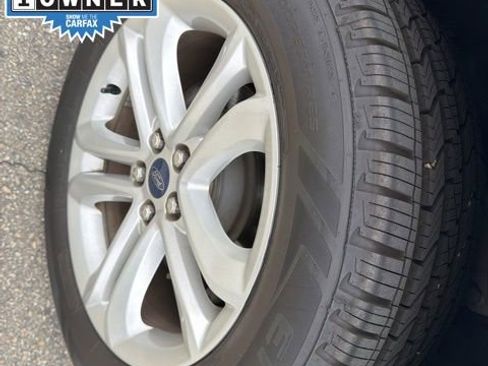 Used 2020 Ford Edge SEL w/ Cold Weather Package image 13