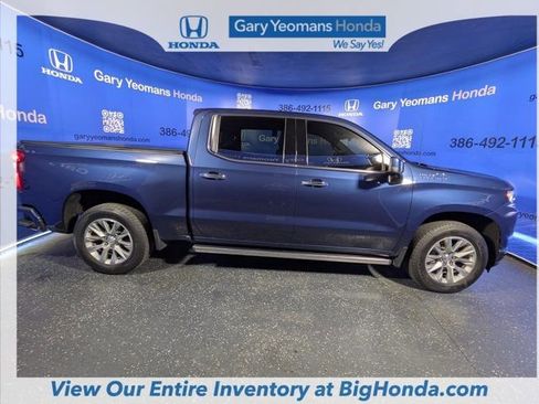 Used 2021 Chevrolet Silverado 1500 High Country image 5