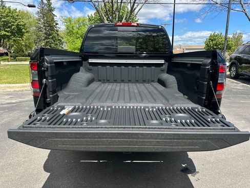 New 2026 Nissan Frontier PRO-4X w/ Pro-4x Convenience Package AWD/4WD image 34