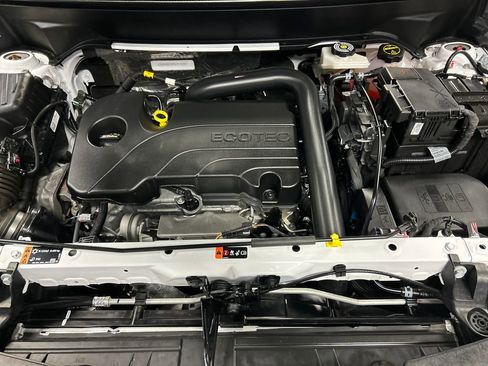 Used 2024 Chevrolet Equinox LT image 26