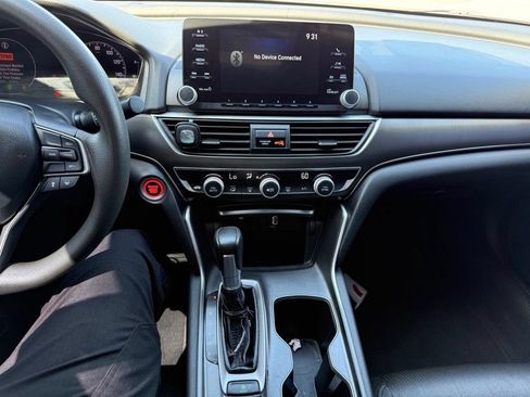 Used 2019 Honda Accord LX image 9