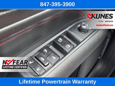 Used 2024 Jeep Compass Trailhawk AWD/4WD image 39