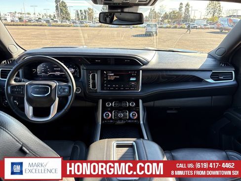 Used 2023 GMC Yukon Denali AWD/4WD image 30
