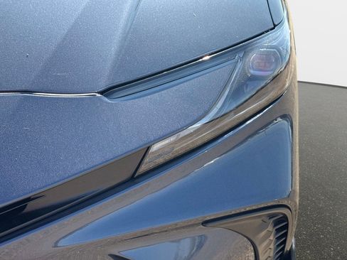 New 2026 Toyota Camry SE w/ Convenience Package FWD image 9