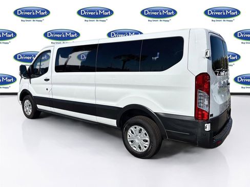 Used 2023 Ford Transit 350 XLT image 5