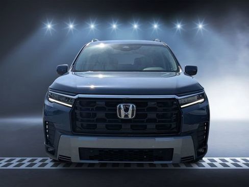 New 2026 Honda Pilot Touring image 8