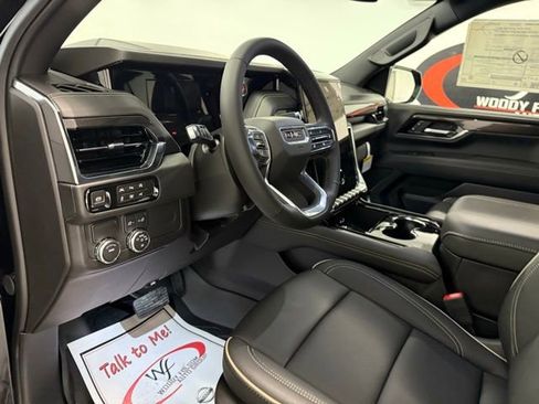 New 2026 GMC Yukon XL Elevation w/ LPO, Floor Liner Package image 13