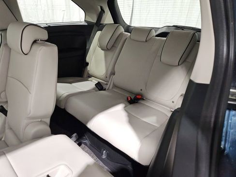 New 2026 Honda Odyssey Touring image 12