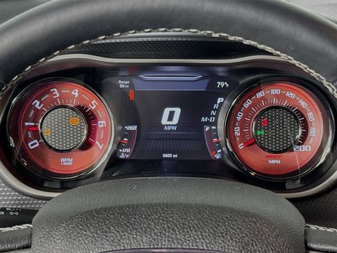 Used 2015 Dodge Challenger SRT Hellcat image 13