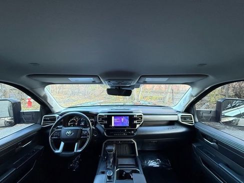 Used 2022 Toyota Tundra SR5 image 32