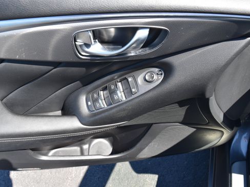 Used 2015 INFINITI Q50 Premium w/ Navigation Package AWD/4WD image 14