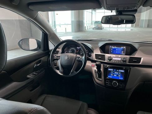 Used 2016 Honda Odyssey EX-L image 38