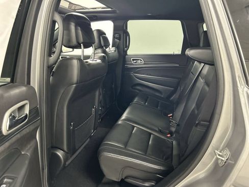 Used 2021 Jeep Grand Cherokee Limited AWD/4WD image 21