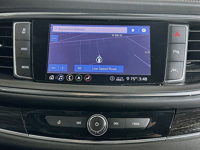 Used 2020 Buick Enclave Avenir w/ Avenir Technology Package AWD/4WD image 16