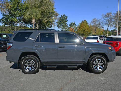 Certified 2024 Toyota 4Runner TRD Off-Road Premium image 5