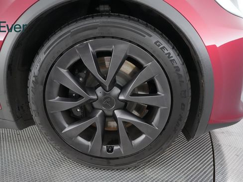 Used 2023 Tesla Model X AWD/4WD image 9