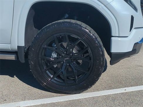 Used 2026 GMC Sierra 1500 Denali Ultimate image 11