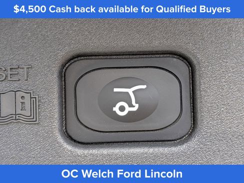 New 2026 Lincoln Nautilus Premier image 16