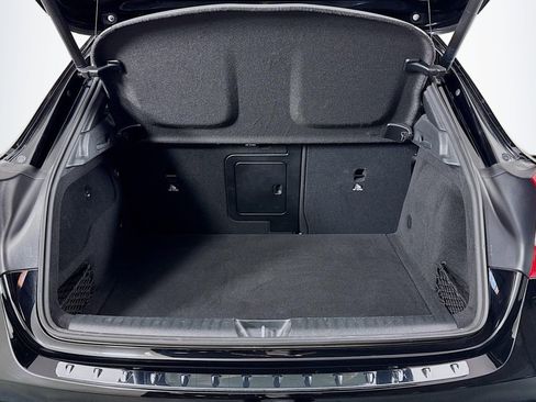 Used 2019 Mercedes-Benz GLA 250 4MATIC image 21