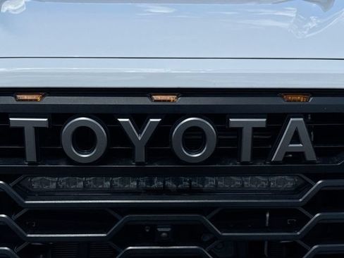 Used 2025 Toyota Tundra TRD Pro AWD/4WD image 31