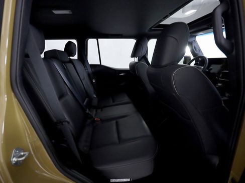 Used 2024 Toyota Land Cruiser image 13